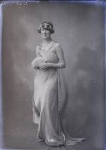 4086 - Miss Terry Gilbert Johns hill Waterford. Ref.: AB1071.